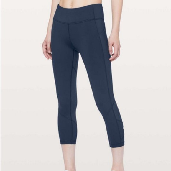 Lululemon Pace Rival Crop 6 True Navy Gym Workout Athletic Neutral - Picture 1 of 11